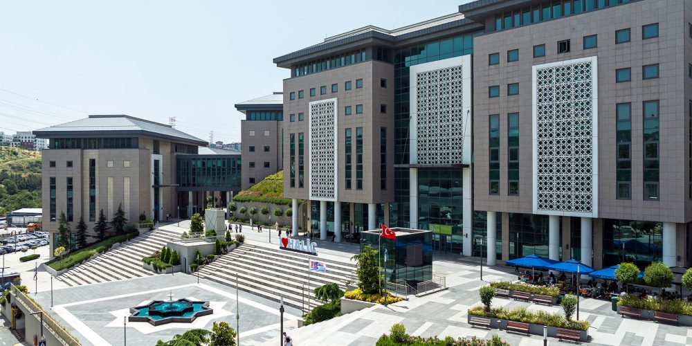 halic-universitesi-kampusu-3
